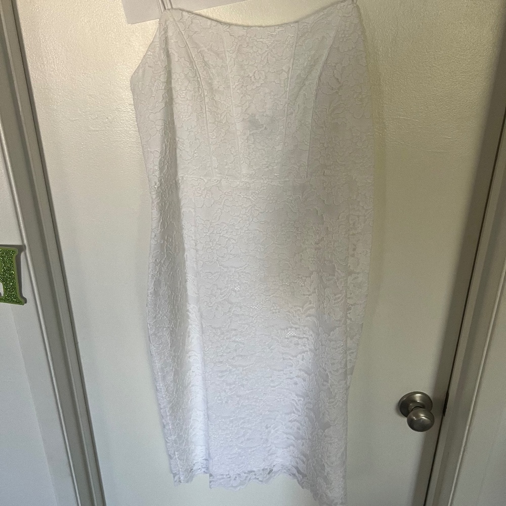 Express/Size 12/WHITE - Picture 2 of 3